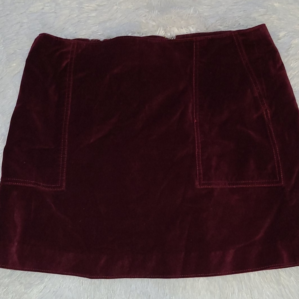 GAP velvet skirt